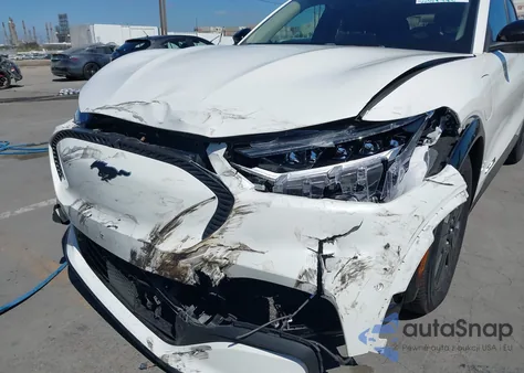 2022 Ford Mustang Mach-E California Route 1 from USA, damaged, VIN 3FMTK2SU8NMA57792